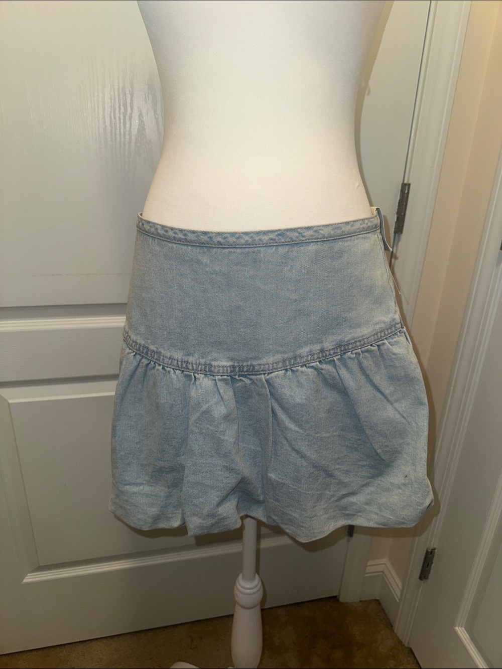 YMI Light Blue Denim Bubble Mini Skirt - Juniors Size 11